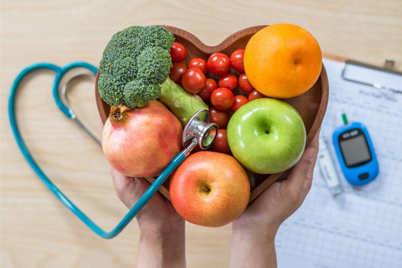 Mavie Work - Diabetes - Millionen Menschen sind noch nicht diagnostiziert 6 - Blog Diabetes sollte frühzeitig erkannt werden, um schwere Folgen zu vermeiden. Shutterstock.com / Chinnapong