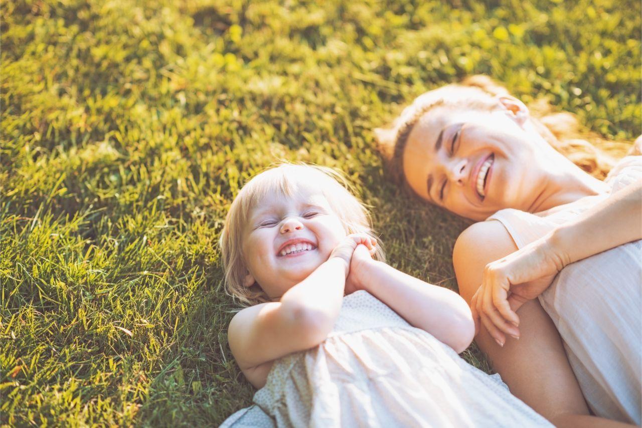 Mavie Work - Vitamin D 5 - Blog Hält man sich täglich draußen auf, hat man sich vor einem Vitamin D-Mangel nicht zu fürchten. Shutterstock.com / Alliance Images