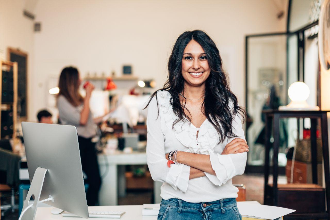 Mavie Work - Gesunde Selbstwahrnehmung 3 - Blog Wird die Selbstwahrnehmung gestärkt, öffnen sich neue Türen. Shutterstock.com / loreanto