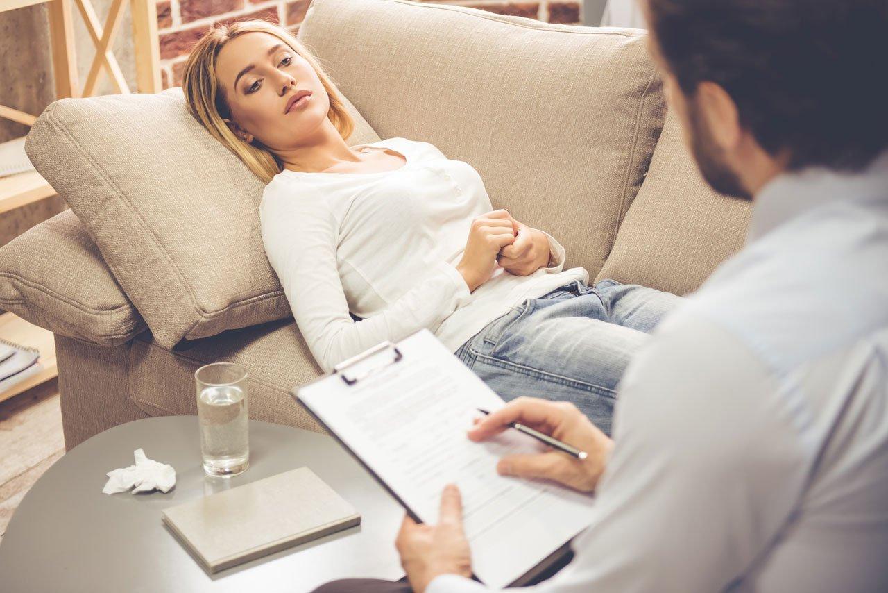 Mavie Work - Antriebslosigkeit überwinden 5 - Blog Bei einer Depression ist eine Behandlung erforderlich. Shutterstock.com / George Rudy