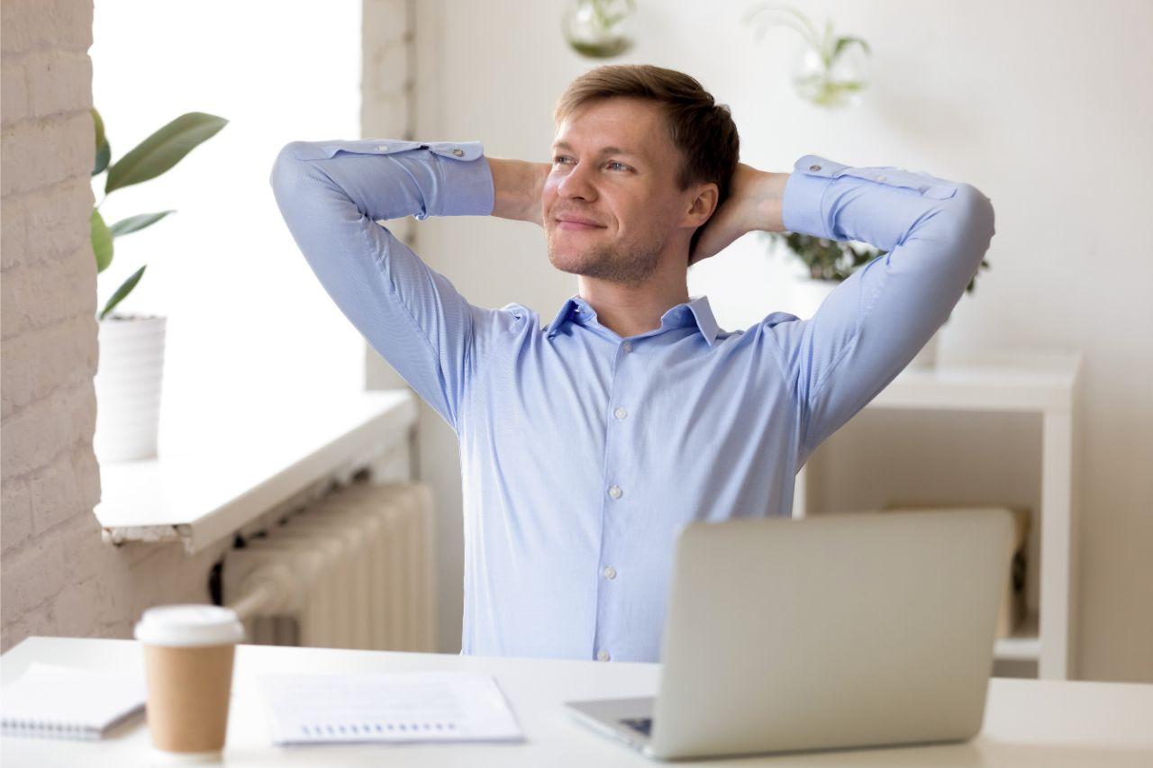 Mavie Work - Gleitzeit 5 - Blog Gleitzeit kann sich positiv auf die Gesundheit der Beschäftigten auswirken.
Shutterstock.com / fizkes
