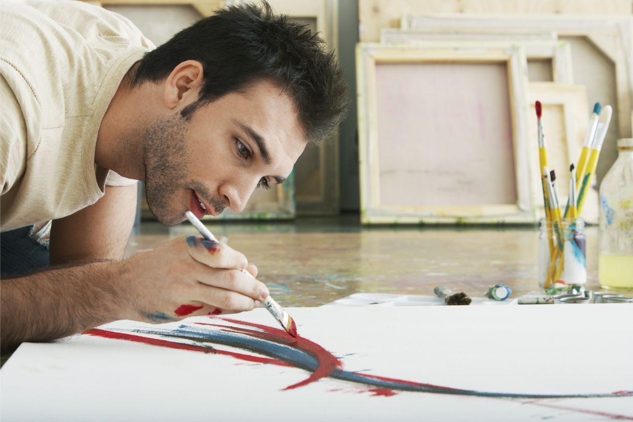 Mavie Work - Stressabbau 4 - Blog Sport und Bewegen wirken gegen Stress.  Shutterstock.com / sirtravelalot