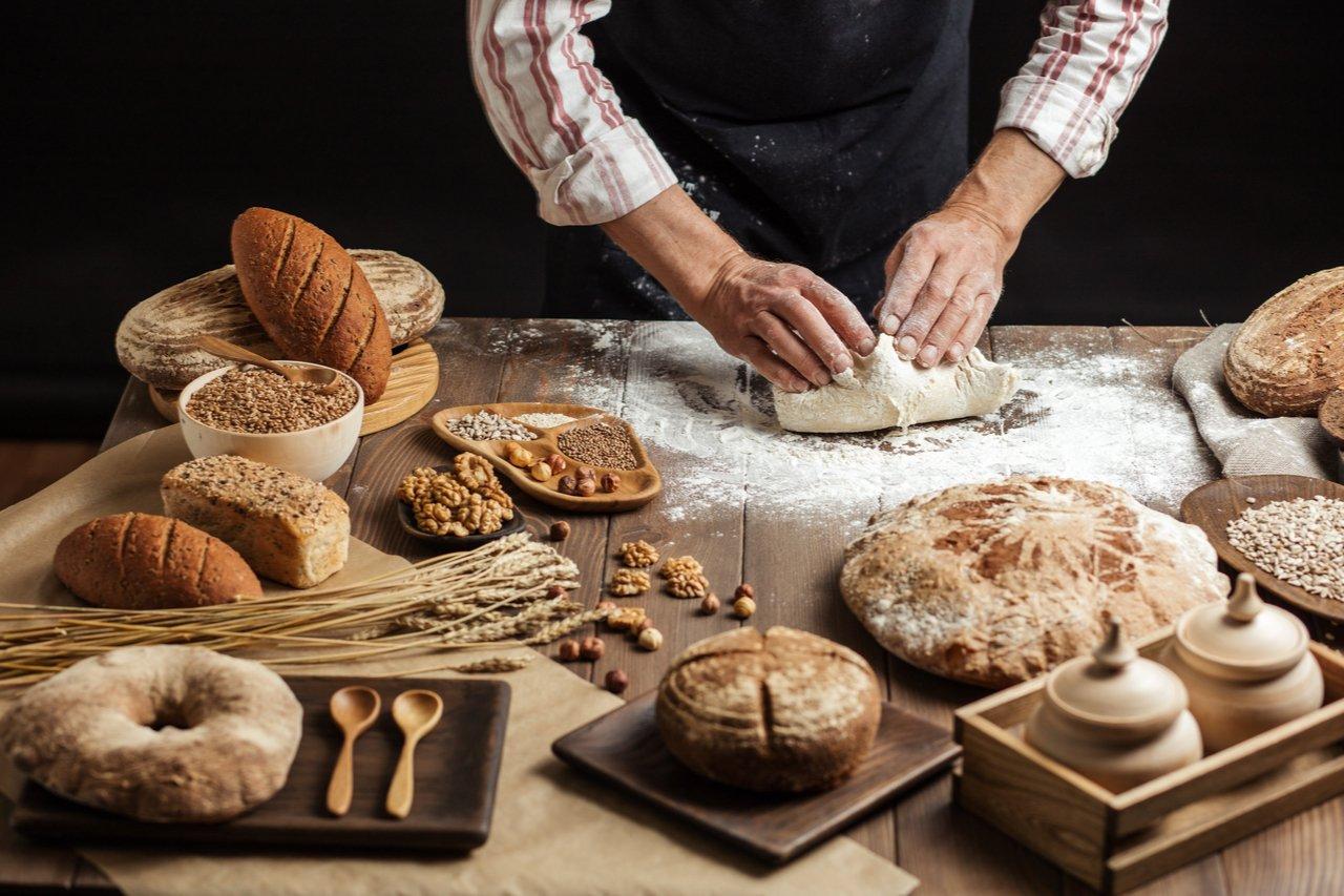 Mavie Work - Diätranking 3 - Blog Bei einer Low Carb Diät solltest du auf diese Lebensmittel verzichten. UfaBizPhoto / Shutterstock.com