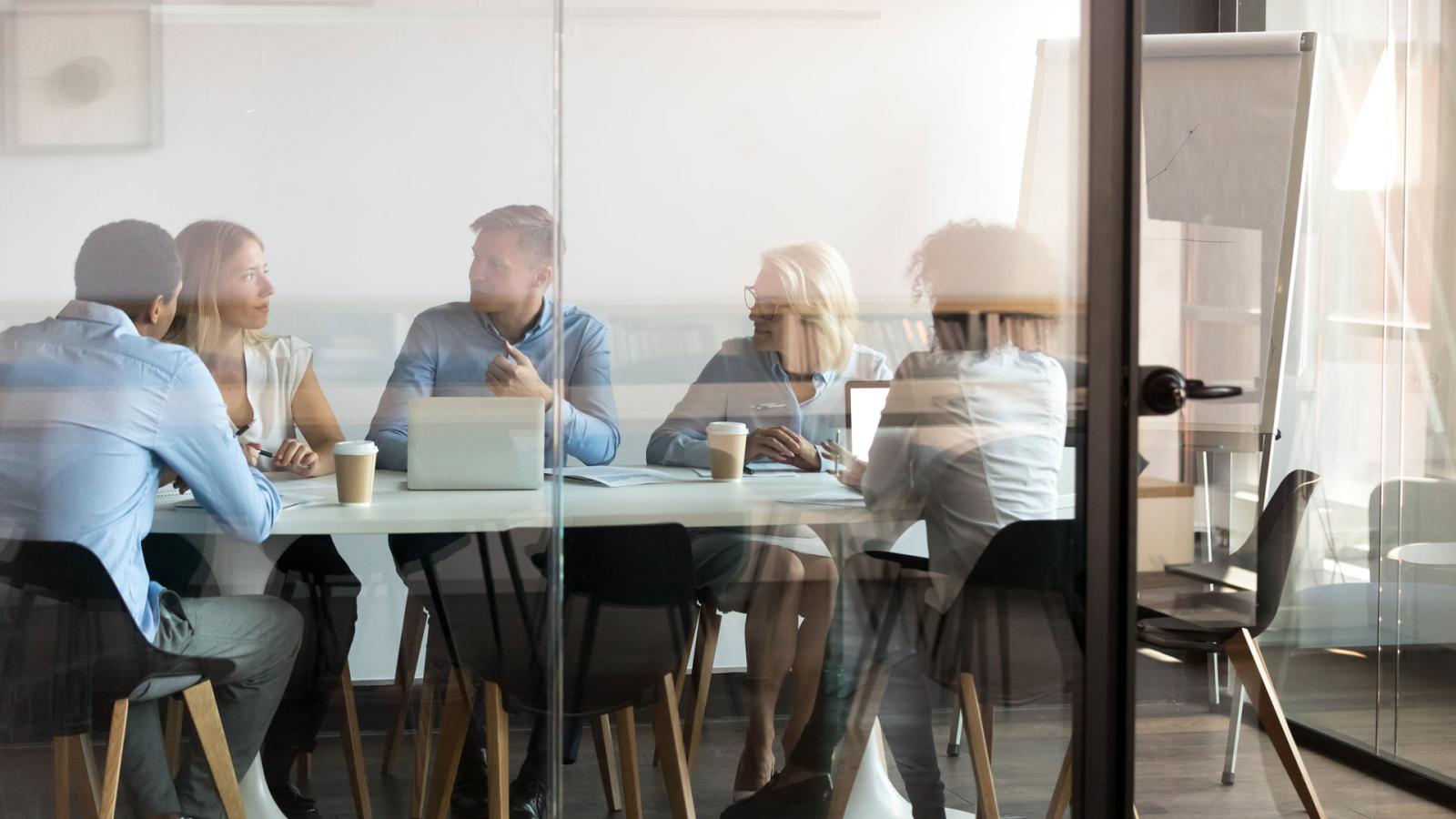 Blog Geschaeftsfuehrung-ueberzeugen Meeting